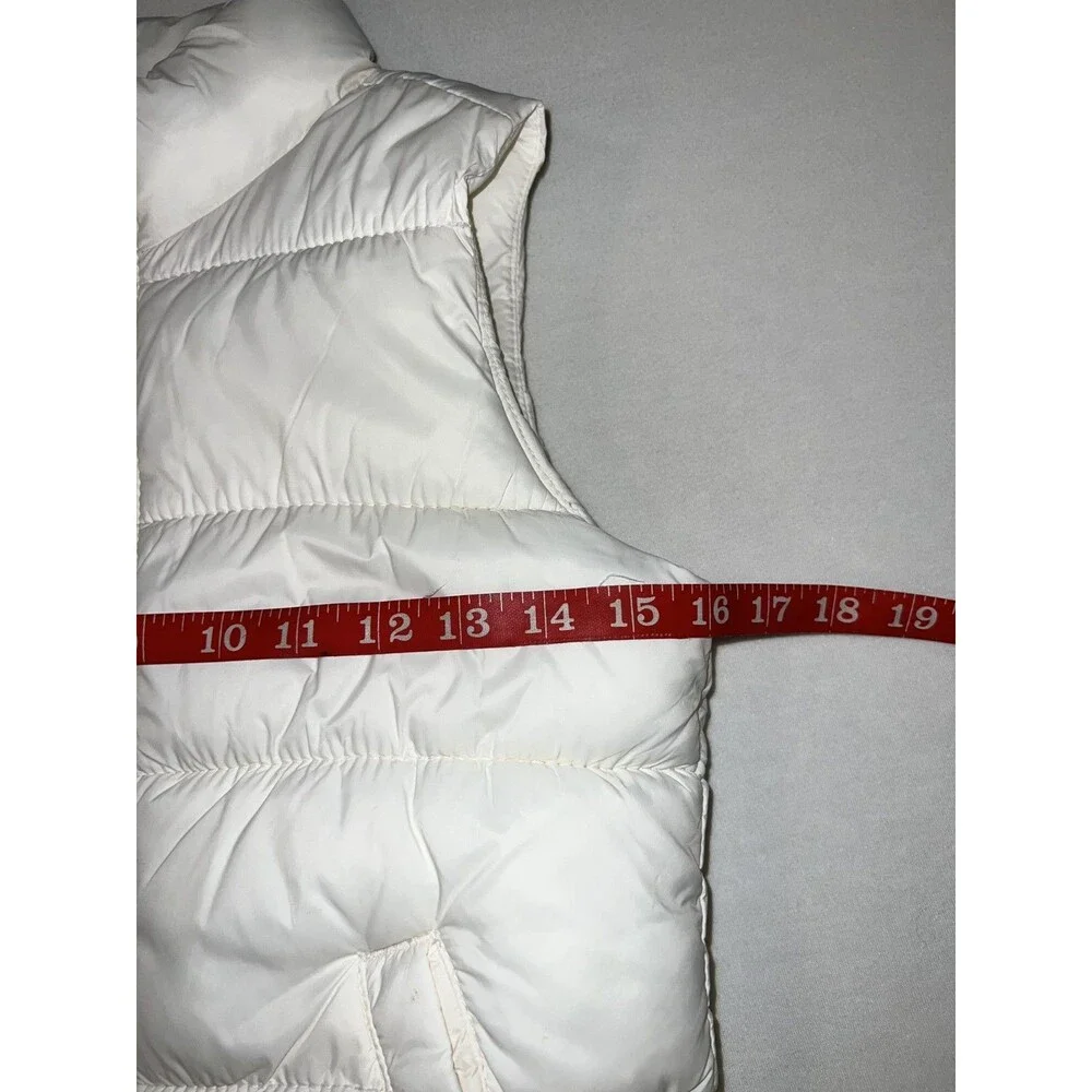 Old‎ Navy Girls Puffer Vest Winter White Size Medium (8) Hiking Skiing Fall